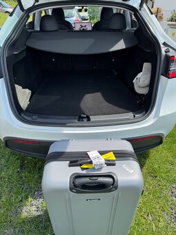 Tesla model Y Performance s tažným + 4x disk - 7