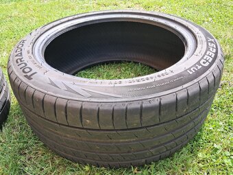 Prodám zánovní pneumatiky 235/45 R17 - 7