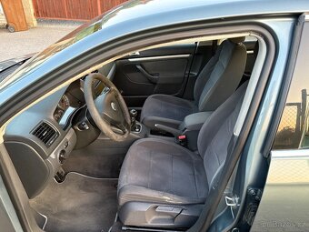 VW Jetta 1.6, 75 kw, 1. Majitel - 7