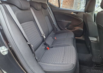 Opel Astra IV 1.6 CDTI 81kw Cosmo - 7