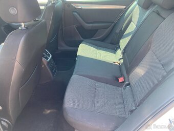 Škoda Octavia 3 kombi 1.8TSI DSG - 7
