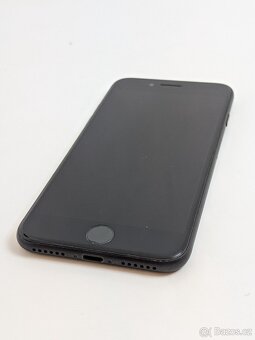 iPhone 7 32gb black. Baterie 96%. Záruka 6 měsíců. - 7