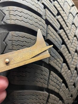Sada zimních pneu Barum Poris 6, rozměr 245/40R18 - 7