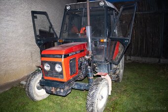 Zetor 7011 Traktor - 7