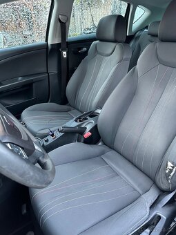 Seat Leon 1.6 TDI TOP STAV - 7