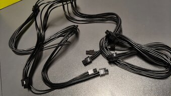 počítačový zdroj corsair rm850x - 7