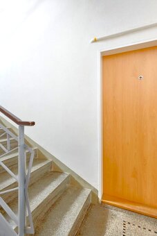 Prodej bydlení, kde se snoubí městský život s přírodou - 7