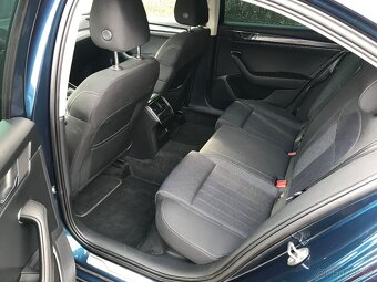 Škoda Superb 2.0 TDI  jen 39 tis.km - 7