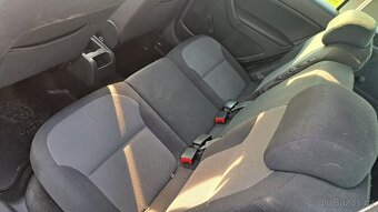 Prodám Škoda Yeti 2.0.TDI. 6.Kvalt rok.2011.Najeto 244.... - 7