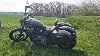 Harley-Davidson Street Bob - 7