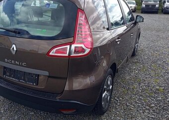 Renault Scénic 1.6 16v Kima, navi benzín manuál 81 kw - 7
