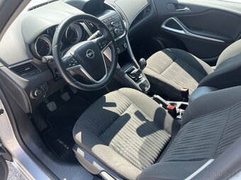 Zafira 1.4 turbo 103kw, 1. majitel, 7 míst, serviska - 7