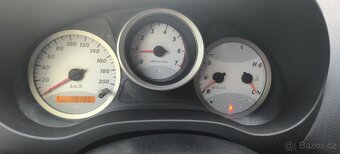 Toyota RAV4 - 7