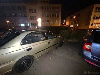 Hyundai accent - 7