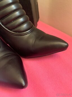 Nádherné kožené kozačky zn.B. Cavalli/top stav/nové - 7