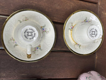 Znač.československý ručně vyráběný malovaný zlacený porcelán - 7