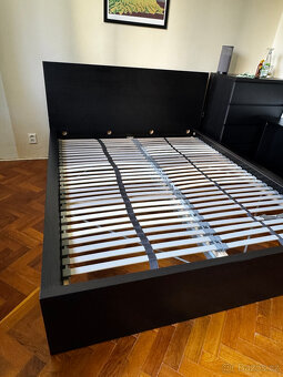 Rám postele, IKEA MALM černohnědá dýha + rošty LÖNSET - 7