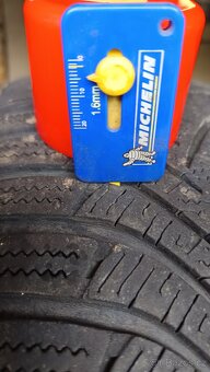 4ks zimní pneu 195/65 R15 - 7