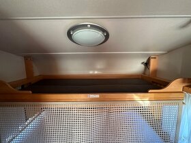 Karavan Knaus Sport 450 + skládací palanda - 7