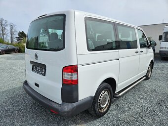 VW TRANSPORTER 2.0 TDI 9MÍST L1H1 2010 - 7