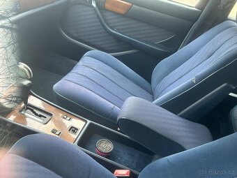 Mercedes-Benz 126 /300 D - 7