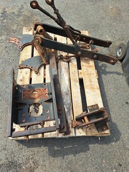 Zetor 7211. 7711. 7745. Komplet ramena - 7