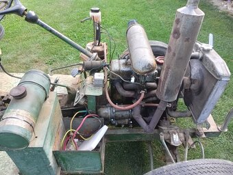 Prodám 2 malotraktor - 7