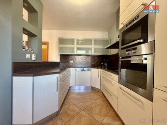 Prodej rodinného domu, 178 m², Hrušovany u Brna, ul. Tyršova - 7