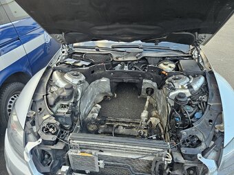 Mercedes CL 65 AMG(nepojízdné) - 7