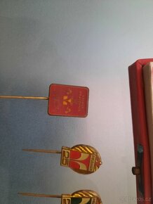 Odznaky a medaile socializmu - 7