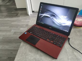 Acer Aspire E1-532 - 7