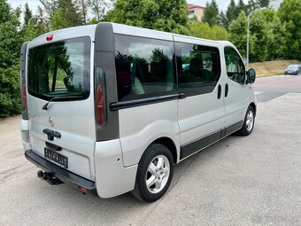 Nissan Primastar 2.5 dCI 8 míst - 7