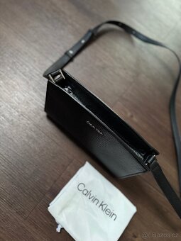 Crossbody kabelka - 7