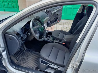 Škoda Octavia Combi 1,9TDI 77KW Elegance - 7