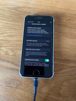 Iphone SE 2020 128 GB White Top Stav - 7