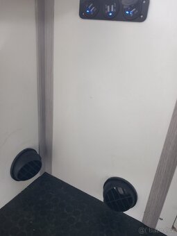 Ford transit tranzit maxi dlouhy vysoky obytny 2.5 TD - 7