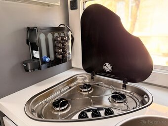 RollerTeam Kronos 285TL, automat, 5 míst, 699cm - 7