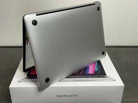 MacBook Pro 13" 2020 M1 256GB / 8GB / Silver - 7