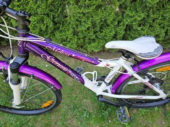24" dívčí horské hliníkové kolo GENESIS, rám 14" od 125 cm - 7
