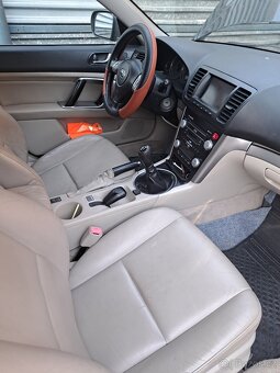 Subaru 2.5 127kw LPG plná výbava 2009 - 7
