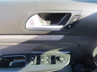 Volkswagen Golf 1.6 TDi , 74 kW nafta, 2013 - 7