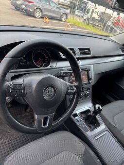 Volkswagen Pasat b7 2014 rok 2.0 Nafta - 7