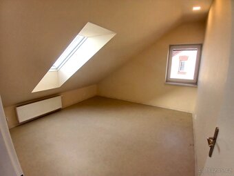 Pronájem podkrovního bytu s terasou 85m2, Ostrava - Mariánsk - 7