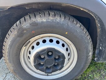 Iveco Daily 2.3 klima automat 6miestne - 7