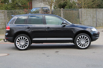 Volkswagen Touareg 3.0 TDI V6 / KAMERA / TAŽNÉ - 7