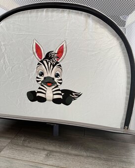 Cestovní ohrádka / postýlka Cosing Zebra Grey - 7