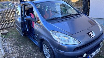 Peugeot 1007 - 7