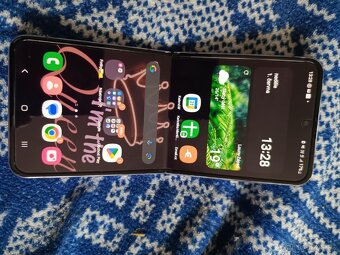 Samsung Galaxy Z Flip5 512 GB – jako nový 💜 - 7