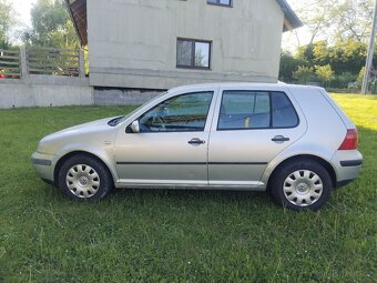 Volkswagen Golf 1.6 (2001) - 7