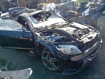 Prodám náhradní díly na mercedes cl 550 w216 - 7